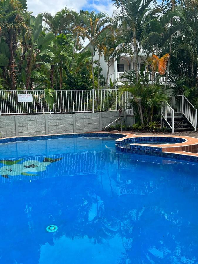 Cascade Gardens Apartments โกลด์โคสต์ ภายนอก รูปภาพ